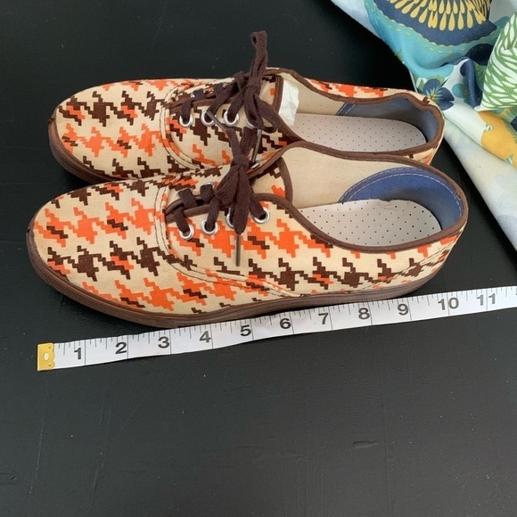 Vintage Tiffs Sneakers, size 7.5 - Picture 8 of 11